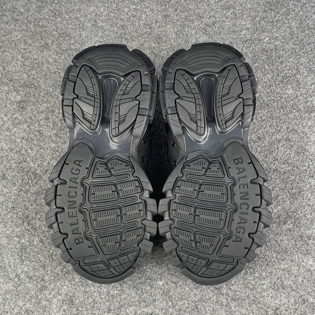 Balenciaga Wmns Track Trainer 'Triple Black'