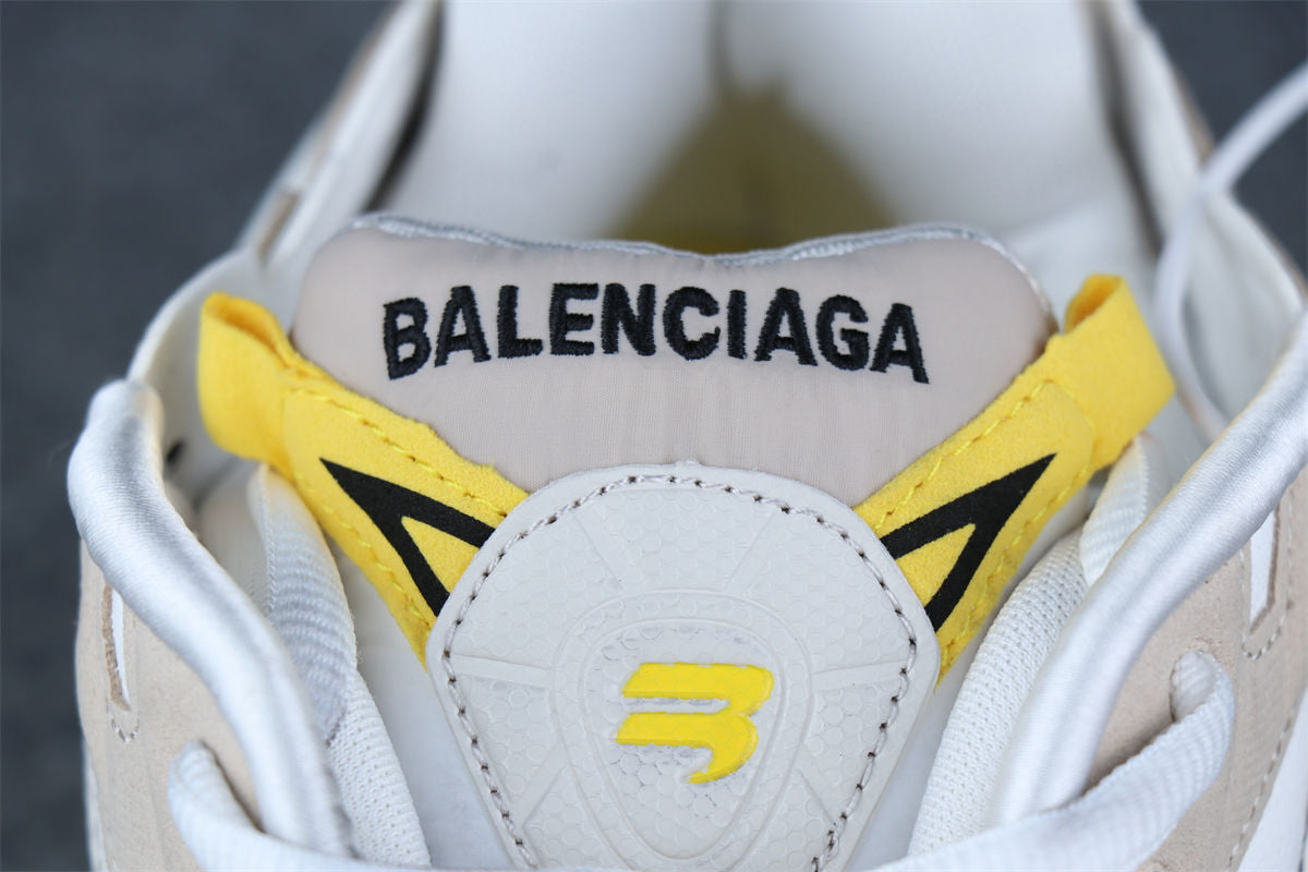 Balenciaga Wmns Runner Sneaker 'Beige'